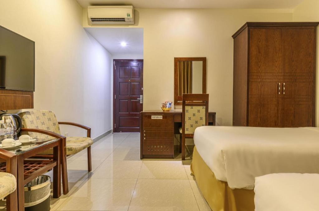 Ocean View Danang Hotel Exterior photo